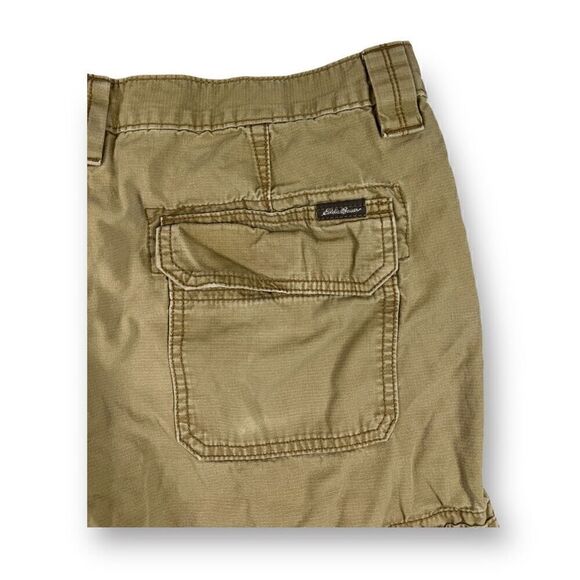 Eddie Bauer Cargo Shorts Size 35 - Picture 7 of 8